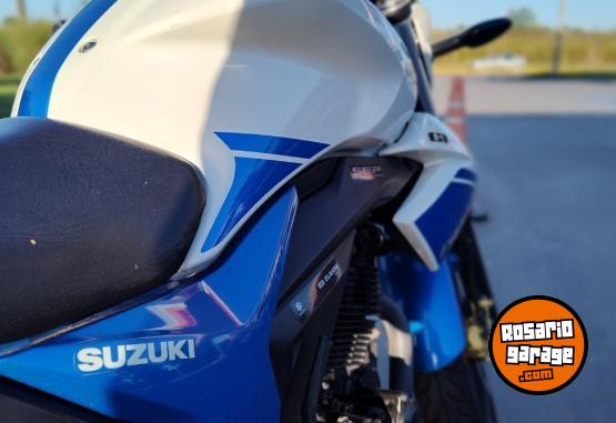 Motos - Suzuki GSX 150 2017 Nafta 35000Km - En Venta