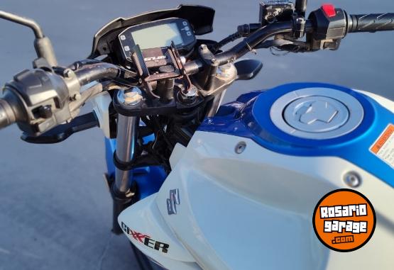 Motos - Suzuki GSX 150 2017 Nafta 35000Km - En Venta