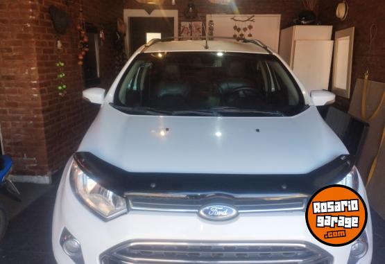 Camionetas - Ford Ecosport titanium 2.0 2013 GNC 220000Km - En Venta