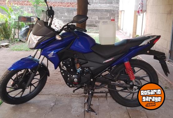 Motos - Honda Twister 125 2024 Nafta 2100Km - En Venta