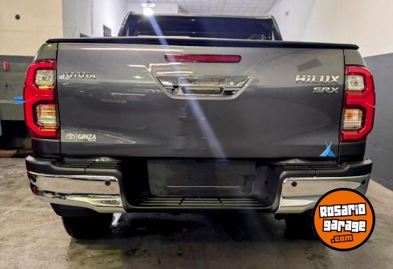 Camionetas - Toyota HILUX DC SRX 2.8 TDI 2025 Diesel  - En Venta