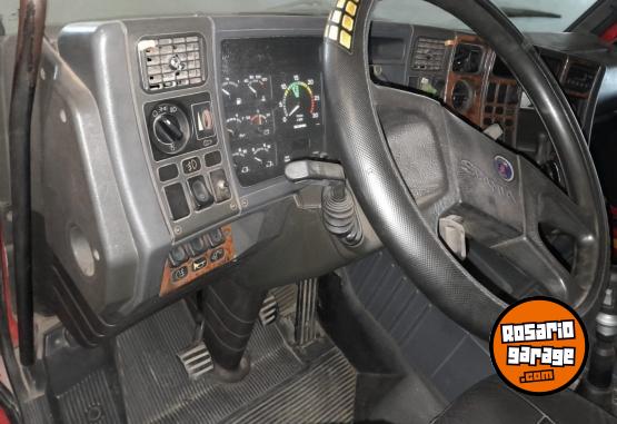 Camiones y Gr�as - Vendo , posibilidad de permuta - En Venta