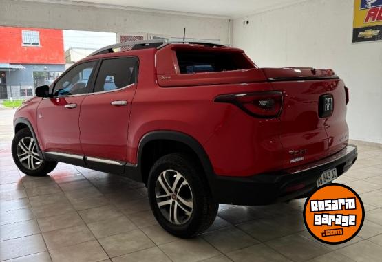 Camionetas - Fiat Toro volcano 2017 Diesel 130000Km - En Venta