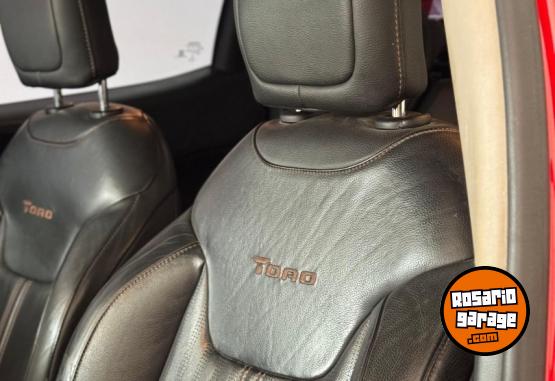 Camionetas - Fiat Toro volcano 2017 Diesel 130000Km - En Venta