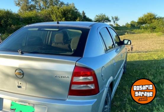 Autos - Chevrolet Astra 2009 Nafta 187000Km - En Venta