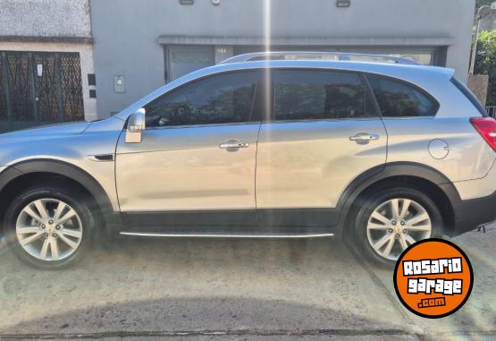 Camionetas - Chevrolet Captiva 2.2 at ltz 7plaza 2016 Diesel 108000Km - En Venta