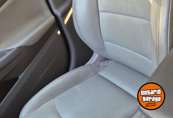 Autos - Chevrolet Cruze ltz 1ra mano permut 2017 Nafta 86000Km - En Venta