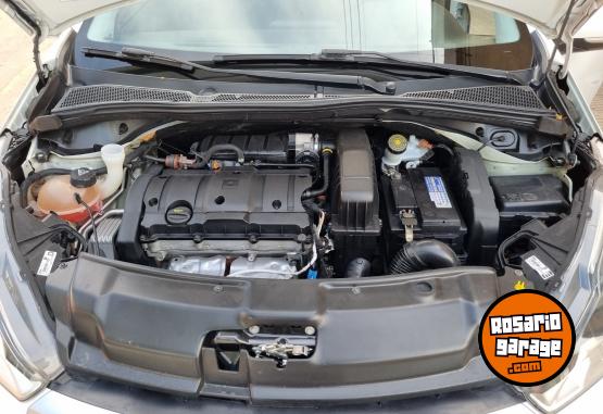 Autos - Peugeot 208 Active 1.6 2017 Nafta 74000Km - En Venta