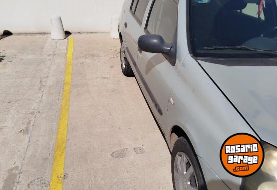 Autos - Renault Clio 1.6 16v 2004 Nafta 242000Km - En Venta