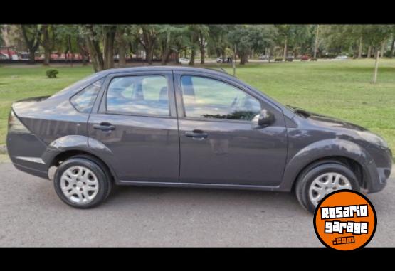 Autos - Ford Fiesta ambiente  titular 2012 Nafta 115000Km - En Venta