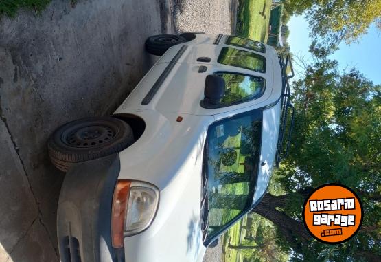 Utilitarios - Renault Kangoo 1999 Diesel 225000Km - En Venta