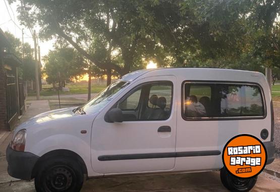 Utilitarios - Renault Kangoo 1999 Diesel 225000Km - En Venta