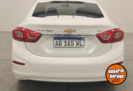 Autos - Chevrolet Cruze Ltz 2017 Nafta 130000Km - En Venta