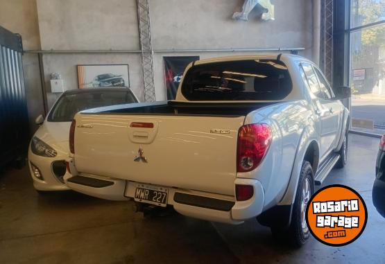 Camionetas - Mitsubishi L200 2013 Diesel 207000Km - En Venta