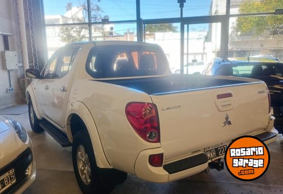 Camionetas - Mitsubishi L200 2013 Diesel 207000Km - En Venta