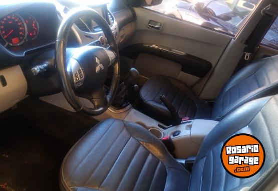 Camionetas - Mitsubishi L200 2013 Diesel 207000Km - En Venta
