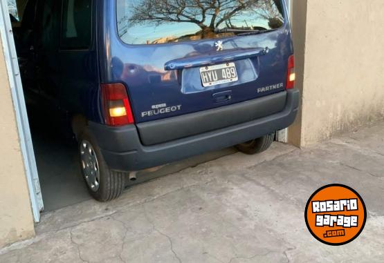 Utilitarios - Peugeot Partner 2009 Diesel 300000Km - En Venta