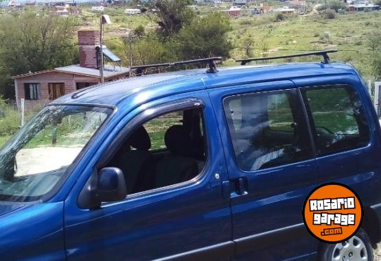 Utilitarios - Peugeot Partner 2009 Diesel 300000Km - En Venta