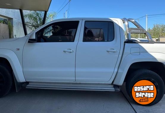 Camionetas - Volkswagen Amarok Confortline 2021 Diesel 120000Km - En Venta