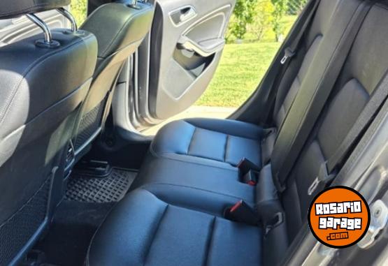 Autos - Mercedes Benz gla 200 2018 Nafta 158000Km - En Venta