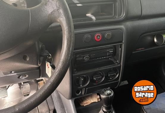 Utilitarios - Peugeot Partner 2005 Diesel 301300Km - En Venta