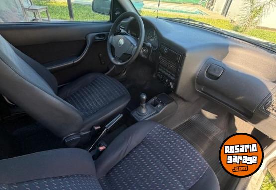 Autos - Volkswagen Gol 2004 Nafta 76000Km - En Venta