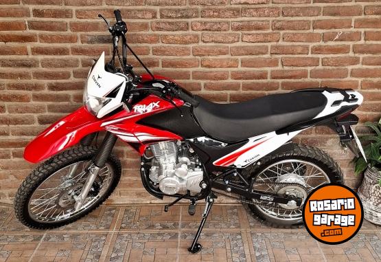 Motos - Corven Triax 250 2026 Nafta 6000Km - En Venta
