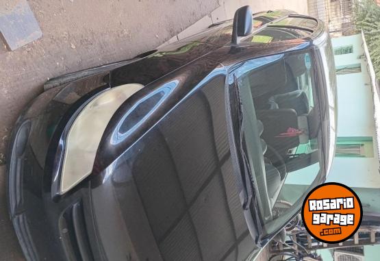 Autos - Volkswagen Voyage 2010 GNC 129000Km - En Venta