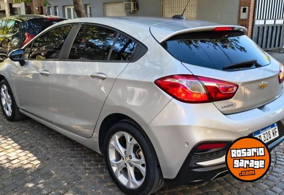 Autos - Chevrolet Cruze LT 2018 Nafta 85000Km - En Venta