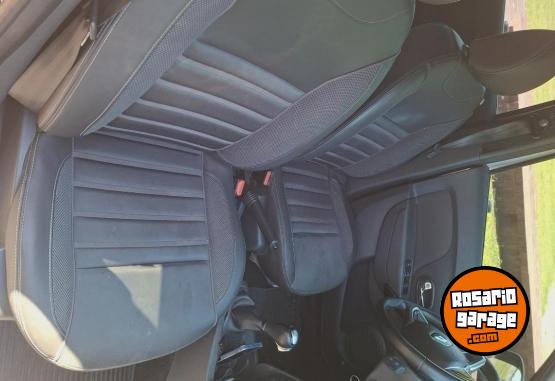 Autos - Renault Sandero intense cvt 2023 Nafta 53000Km - En Venta