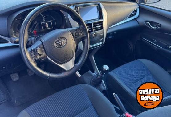 Autos - Toyota YARIS XLS 2019 Nafta 70000Km - En Venta