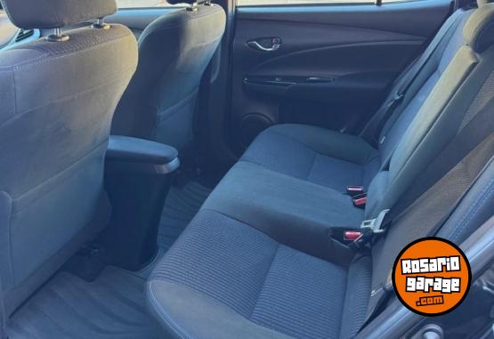 Autos - Toyota YARIS XLS 2019 Nafta 70000Km - En Venta