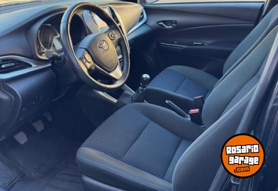 Autos - Toyota YARIS XLS 2019 Nafta 70000Km - En Venta