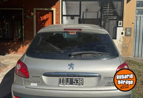 Autos - Peugeot 207 compact 2009 Nafta 185000Km - En Venta
