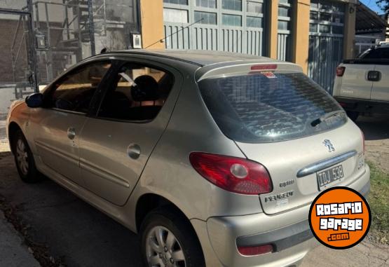 Autos - Peugeot 207 compact 2009 Nafta 185000Km - En Venta