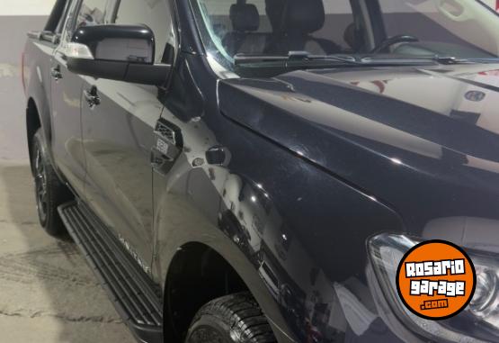 Camionetas - Ford Ranger Edition Black 2019 Diesel 75000Km - En Venta