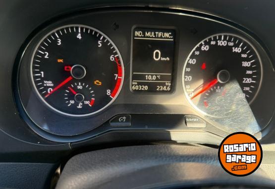 Autos - Volkswagen Suran Track 2018 Nafta 60000Km - En Venta