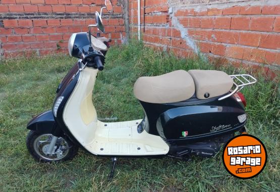 Motos - Motomel Strato Euro 150 2022 Nafta 11500Km - En Venta