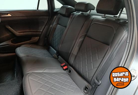 Autos - Volkswagen VIRTUS EXCLUSIVE 250 TSI 2023 Nafta 15141Km - En Venta