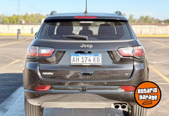 Camionetas - Jeep Compass Serie S 2025 Nafta 6000Km - En Venta