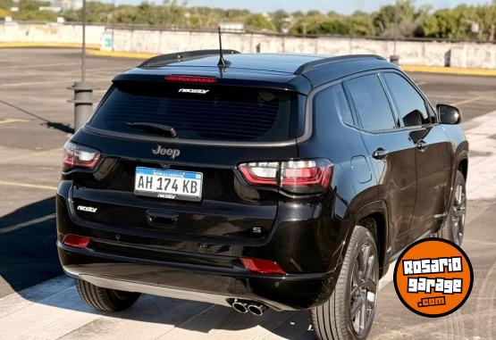 Camionetas - Jeep Compass Serie S 2025 Nafta 6000Km - En Venta