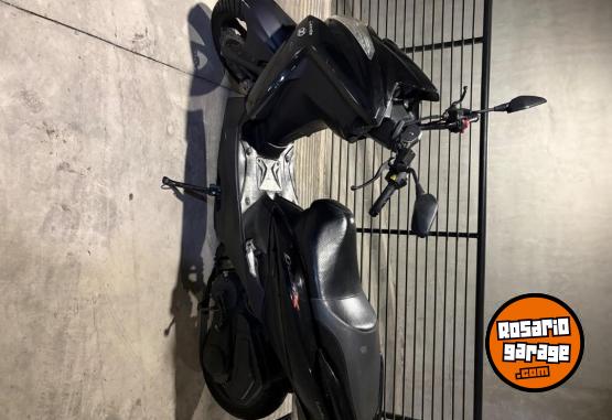 Motos - Zanella Cruicer x 2021 Nafta 11000Km - En Venta