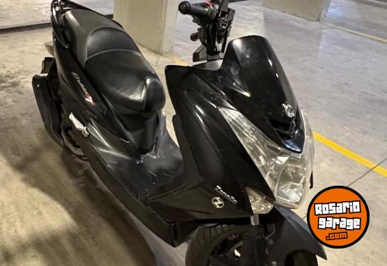 Motos - Zanella Cruicer x 2021 Nafta 11000Km - En Venta