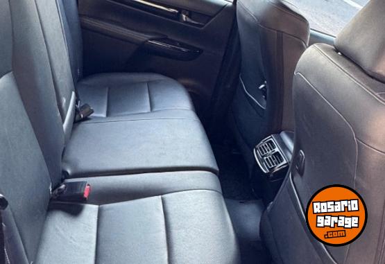 Camionetas - Toyota Hilux srx 4x2 autom�tica 2020 Diesel 60000Km - En Venta