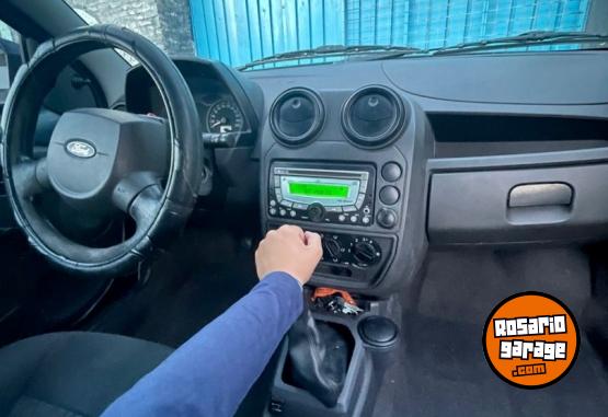 Autos - Ford Ka 2010 GNC 77600Km - En Venta