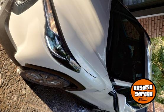 Autos - Toyota Corolla Cross 2022 Nafta 63000Km - En Venta