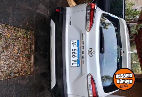 Autos - Toyota Corolla Cross 2022 Nafta 63000Km - En Venta