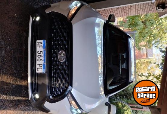 Autos - Toyota Corolla Cross 2022 Nafta 63000Km - En Venta