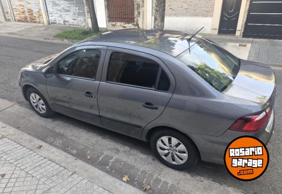 Autos - Volkswagen Voyage 2014 GNC 235391Km - En Venta