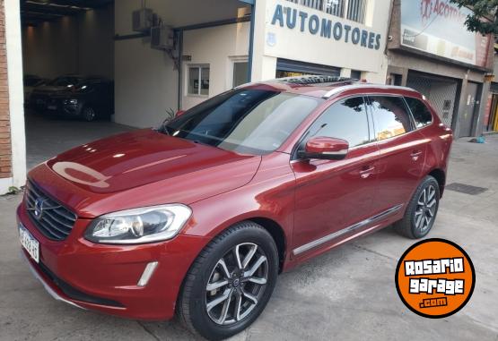 Camionetas - Volvo XC60 AWD T5 NO HONDA CRV 2017 Nafta 180000Km - En Venta